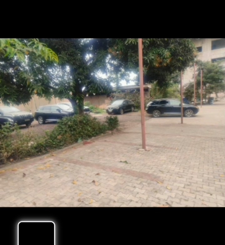 Parcelle-Terrain à Vendre – Gombe, Kinshasa