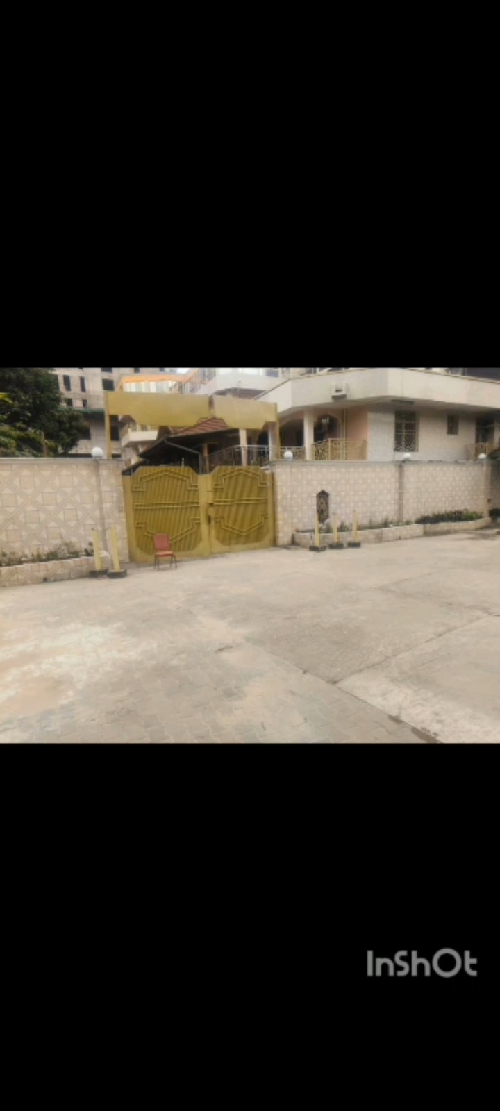 scaled_460390 Parcelle-Terrain à Vendre – Gombe, Kinshasa