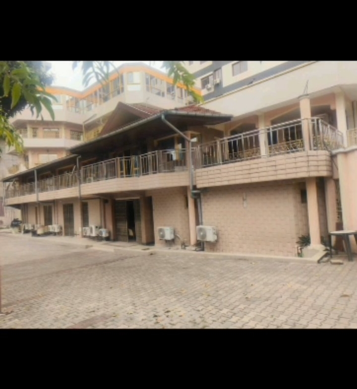 Parcelle-Terrain à Vendre – Gombe, Kinshasa