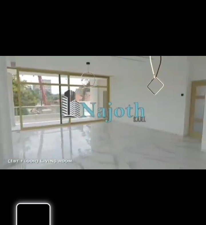 Villa à Vendre – Gombe, Kinshasa