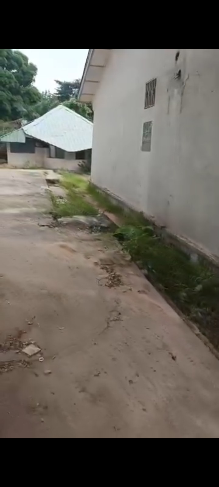 scaled_485708 Villa à Vendre – Gombe, Kinshasa
