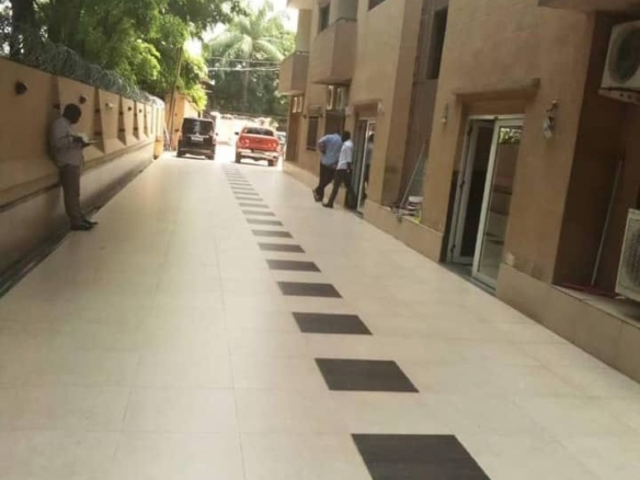 Immeuble à vendre – gombe, kinshasa