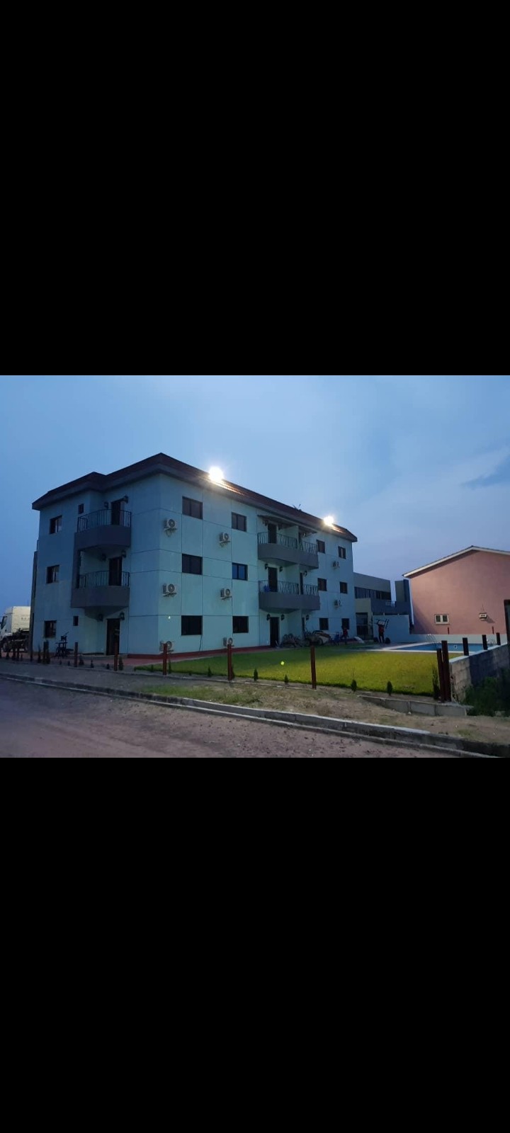 Immeuble à Vendre – Limete, Kinshasa