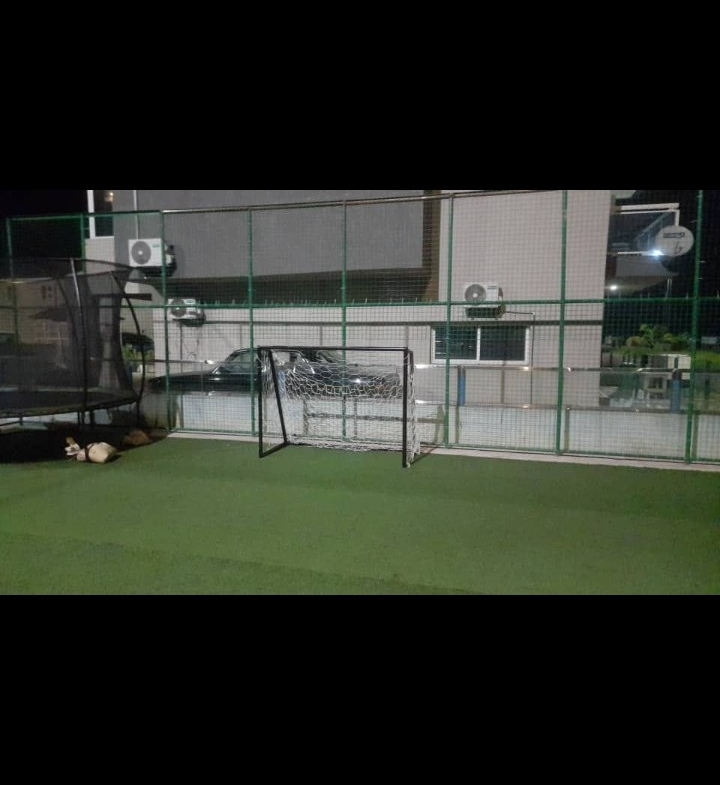 Immeuble à Vendre – Limete, Kinshasa