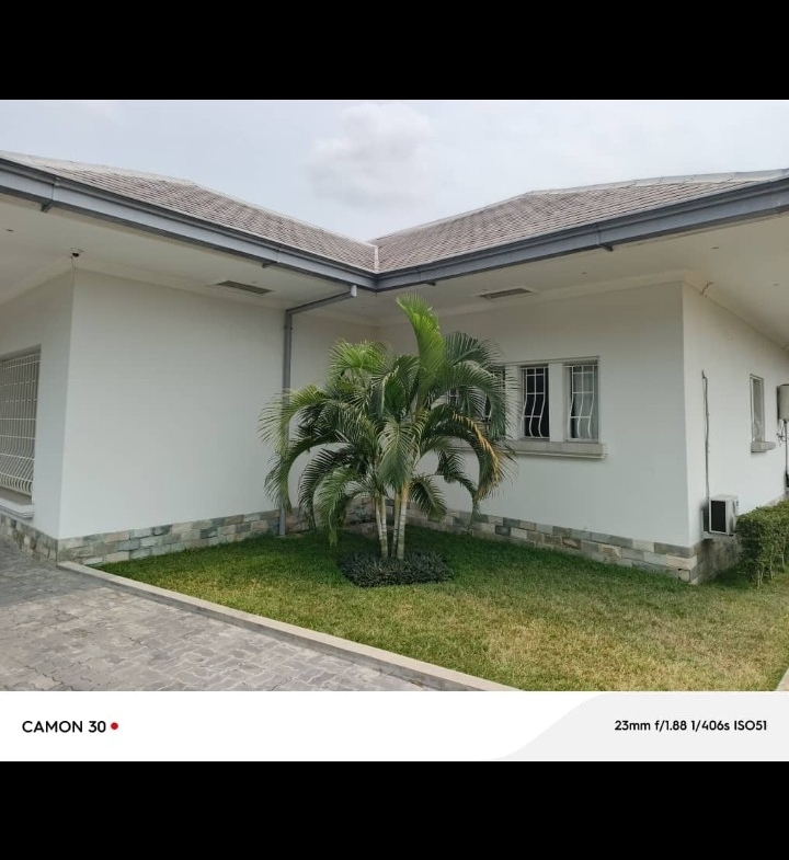 Villa à Vendre – Ngaliema, Kinshasa