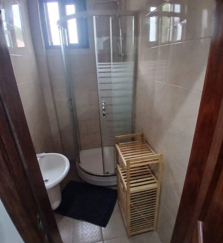 Immeuble à Vendre – GB, Kinshasa