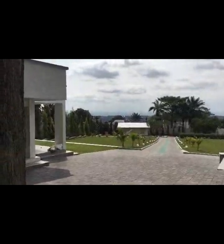 vente d’une villa à ngaliema