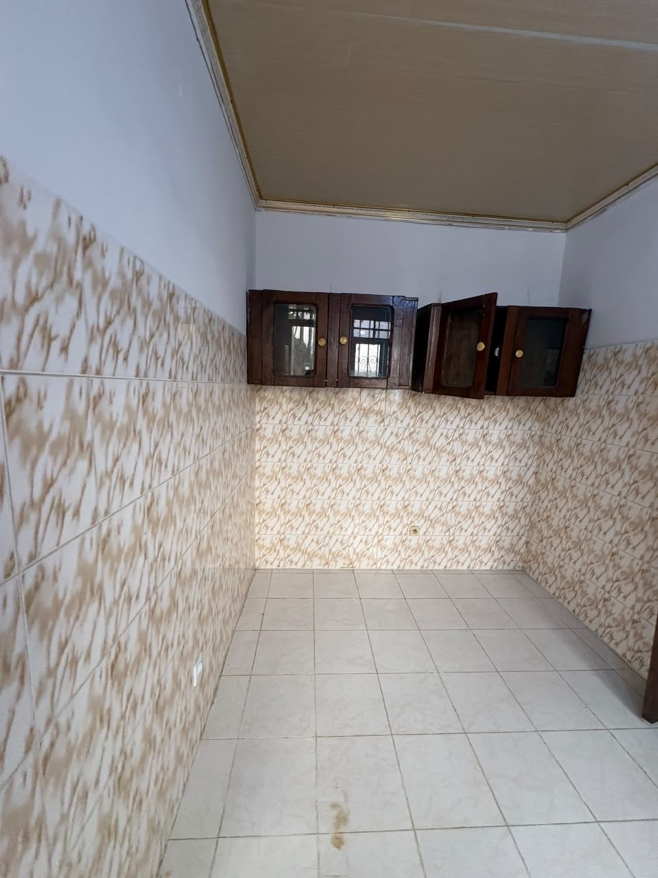 scaled_572620 Appartement à Louer – Ngaliema, Kinshasa
