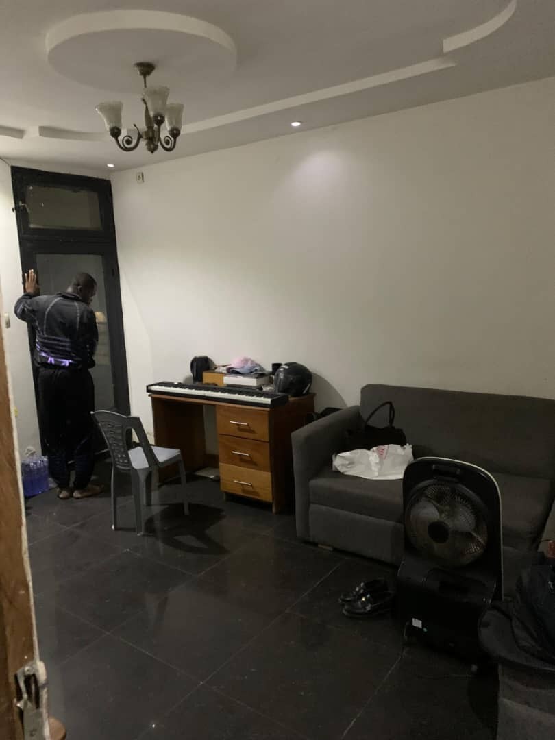 scaled_573679 Appartement à Louer – GB, Kinshasa