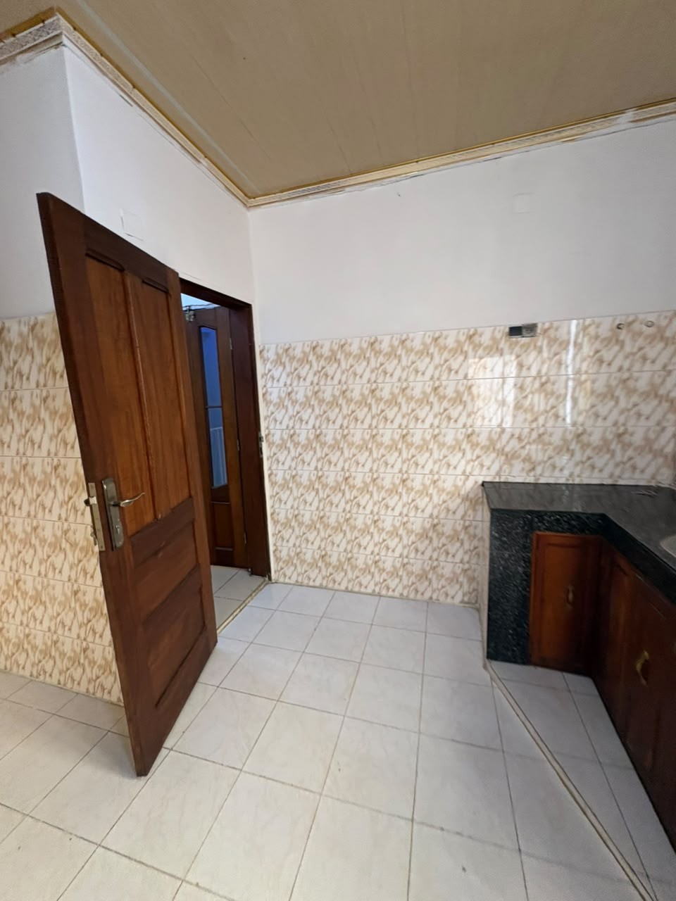 scaled_581035 Appartement à Louer – Ngaliema, Kinshasa