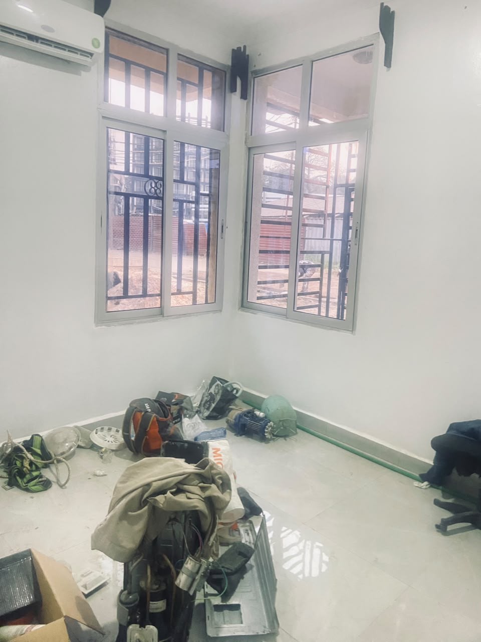 Appartement au rez-de-chaussée mis en location à Gombe