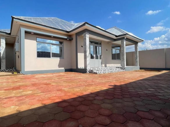 Maison à vendre – golf plateau 1, lubumbashi
