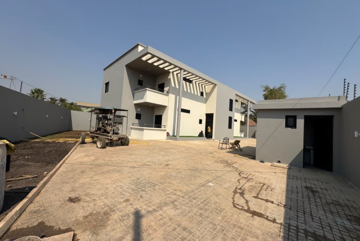 A LOUER 4 APPARTEMENT IDENTIQUE A LUBUMBASHI