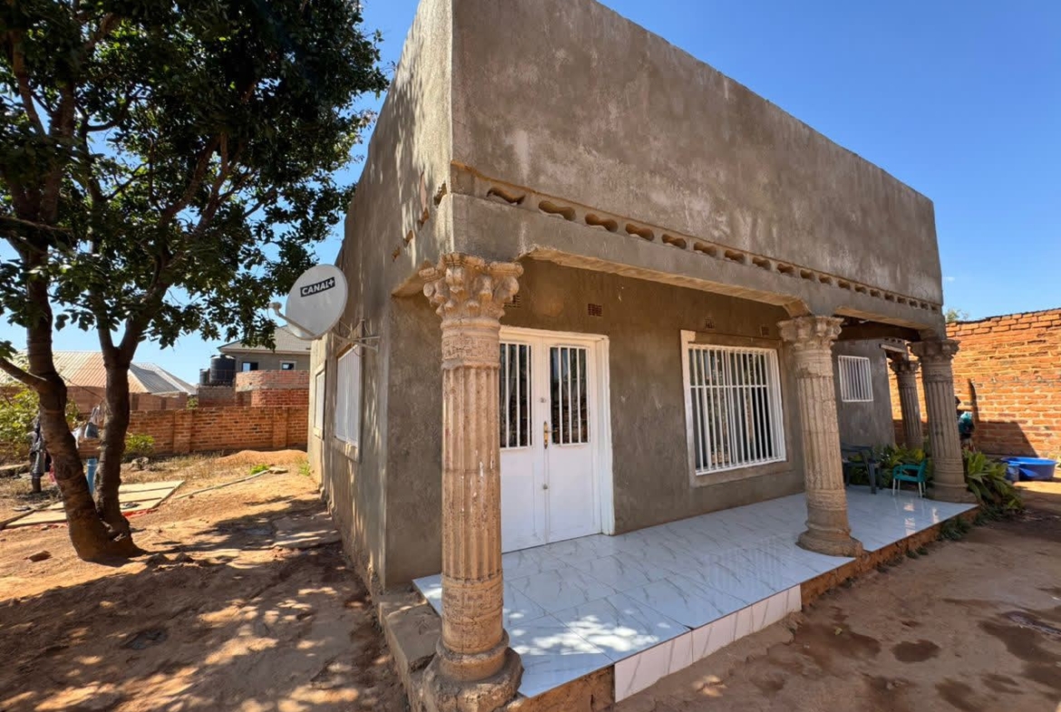 A VENDRE UNE MAISON AU QUARTIER GOLF MÉTÉO FAUSTIN