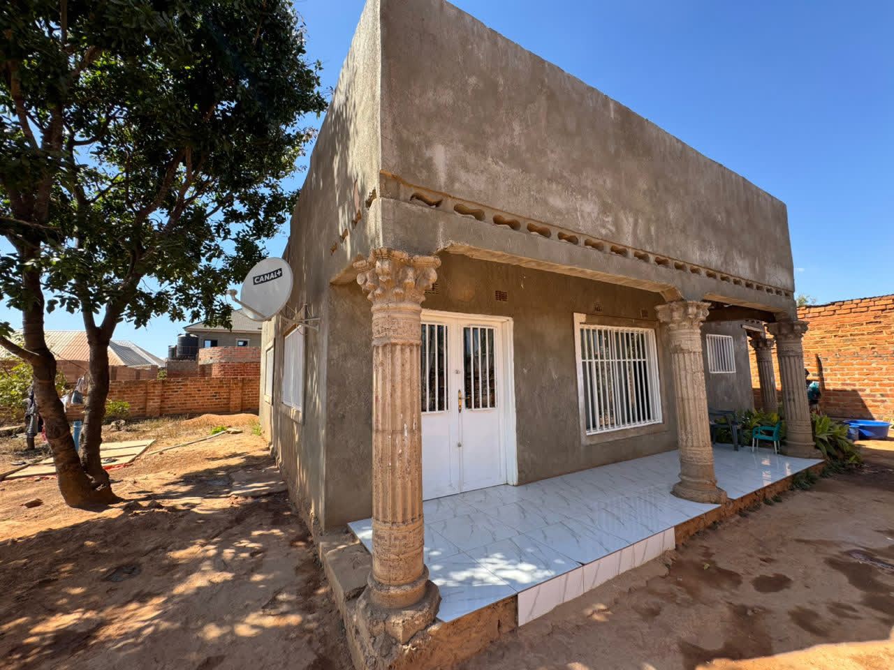 A VENDRE UNE MAISON AU QUARTIER GOLF MÉTÉO FAUSTIN