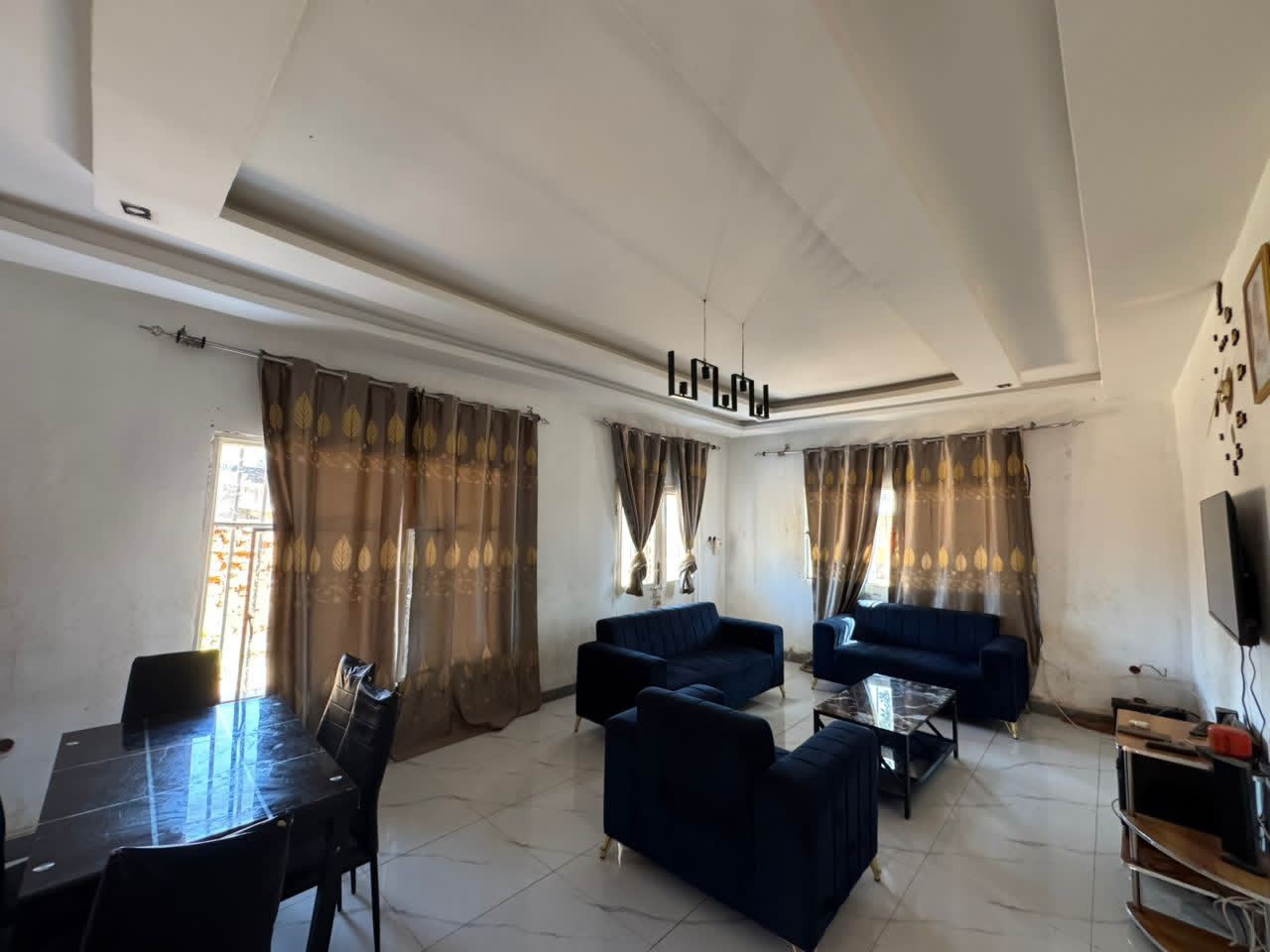 A VENDRE UNE MAISON AU QUARTIER GOLF MÉTÉO FAUSTIN